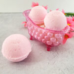 bubble gum bath bombs
